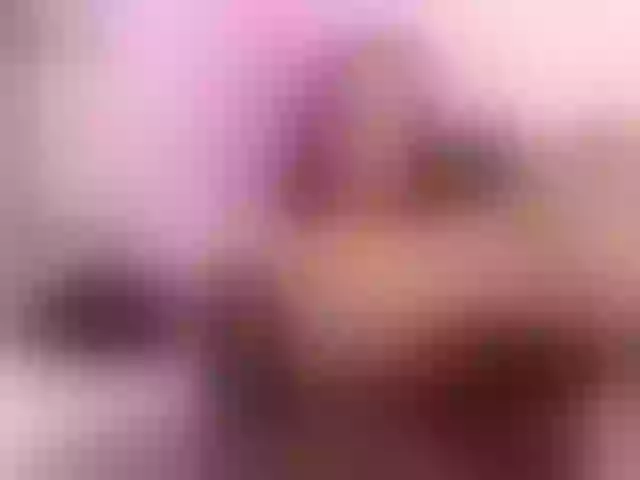 Live sex webcam photo for lizzarobert #277076867