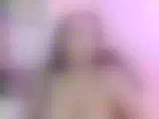 Live sex webcam photo for lizzarobert #277285573