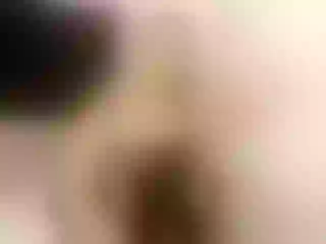 Live sex webcam photo for lizzarobert #277918871