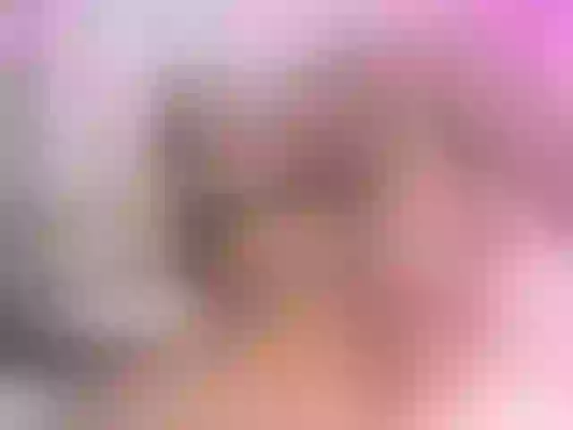 Live sex webcam photo for lizzarobert #278005373