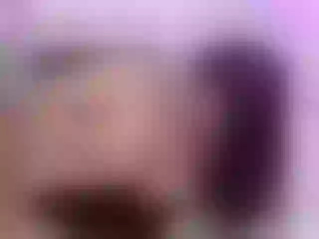 Live sex webcam photo for lizzarobert #278057655