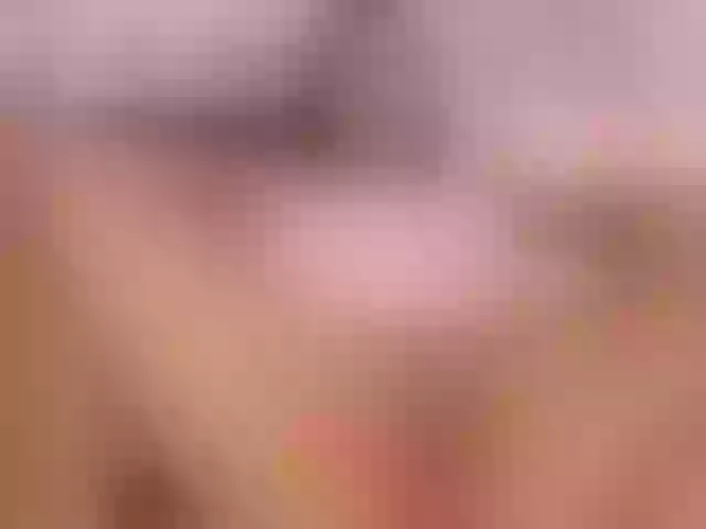 Live sex webcam photo for lizzarobert #278076523