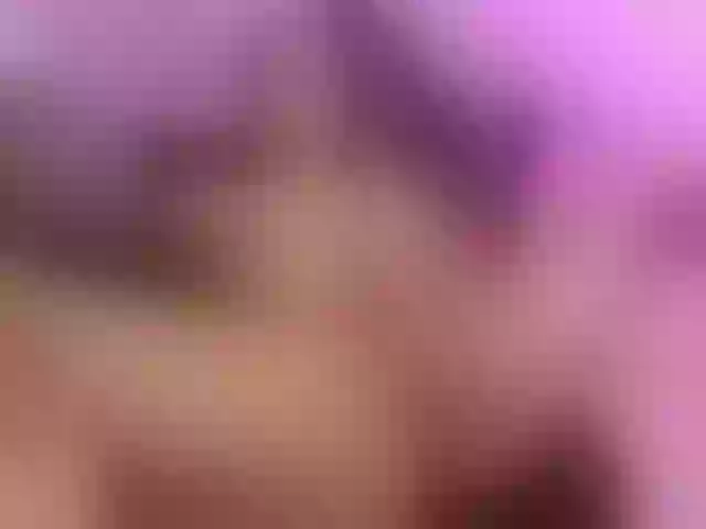 Live sex webcam photo for lizzarobert #278109559