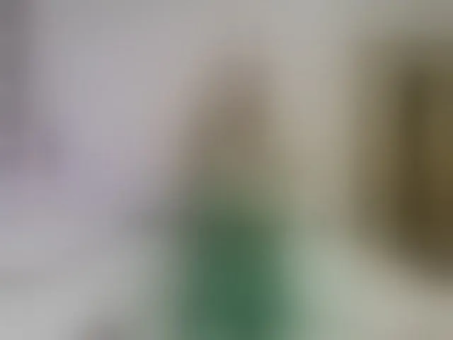 Live sex webcam photo for LizzieBrait #292740565