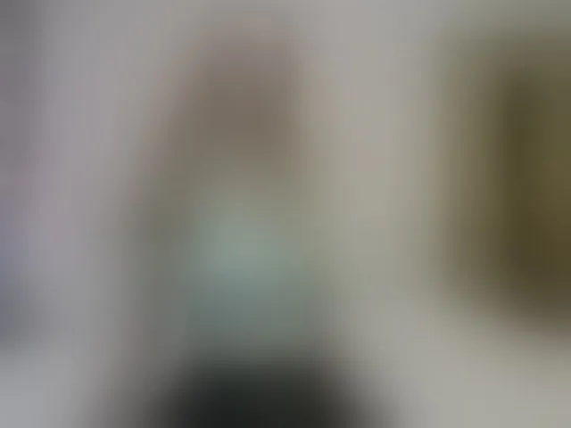 Live sex webcam photo for LizzieBrait #292831573