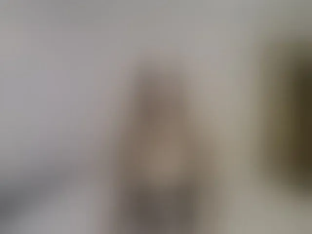 Live sex webcam photo for LizzieBrait #293108606