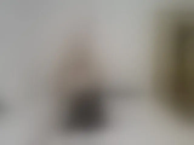 Live sex webcam photo for LizzieBrait #293415622
