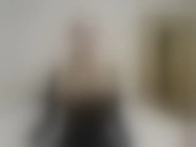 Live sex webcam photo for LizzieBrait #293530079