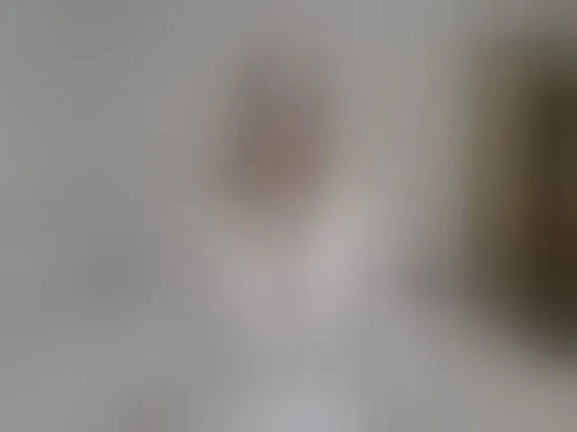 Live sex webcam photo for LizzieBrait #293770118