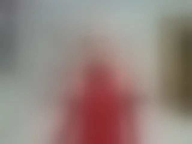 Live sex webcam photo for LizzieBrait #294030496