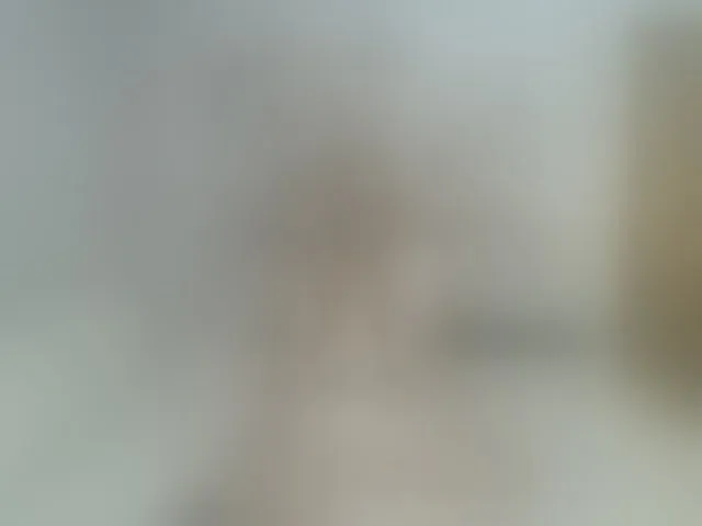 Live sex webcam photo for LizzieBrait #294201906