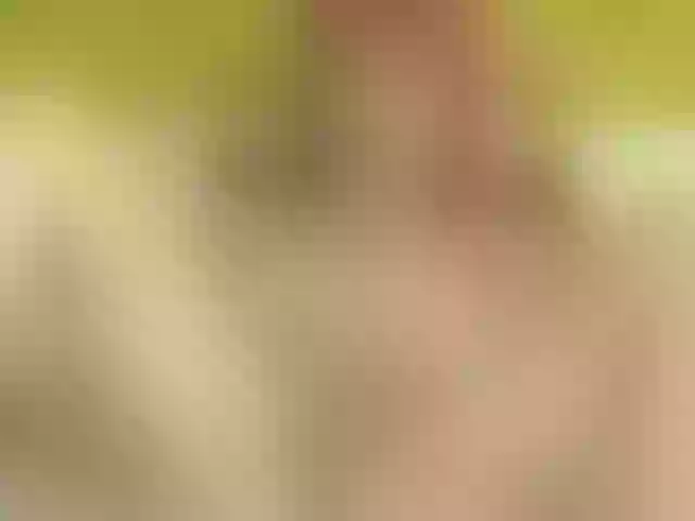 Live sex webcam photo for LizzieGolden #291423343