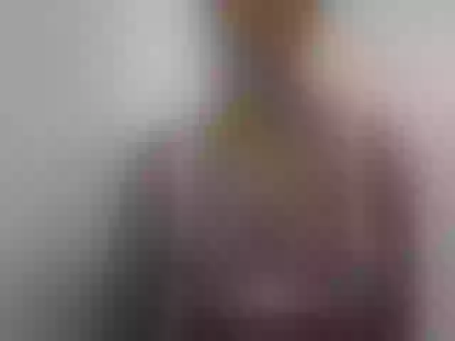 Live sex webcam photo for Lizzy-naughty #278113423