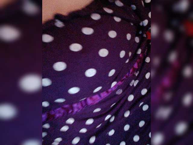 Live sex webcam photo for Lizzy2002 #276508029