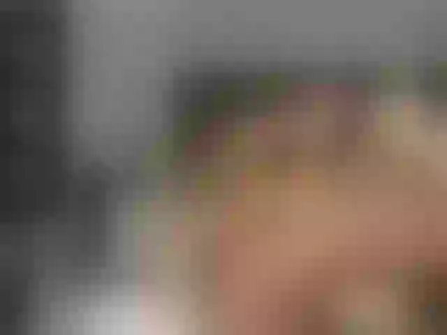 Live sex webcam photo for Lizzypink3 #290135278