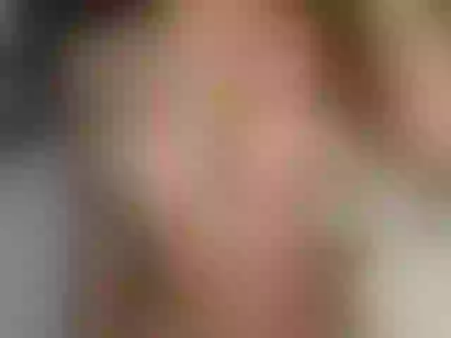Live sex webcam photo for Lizzypink3 #290181292