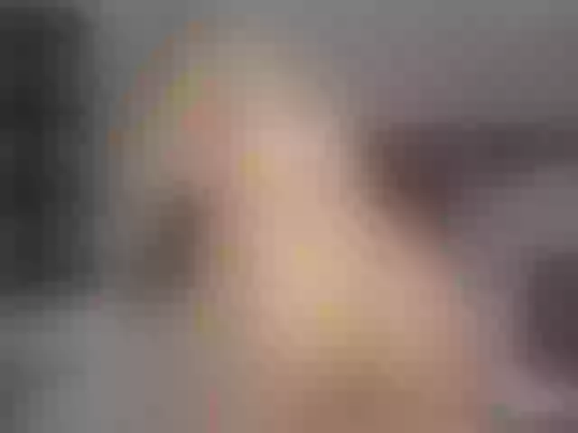 Live sex webcam photo for Lizzypink3 #290186395