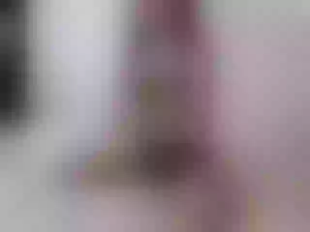Live sex webcam photo for LoLiPOPGIRL #291472108