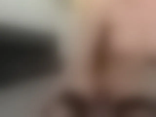 Live sex webcam photo for Logan-emma #292312027