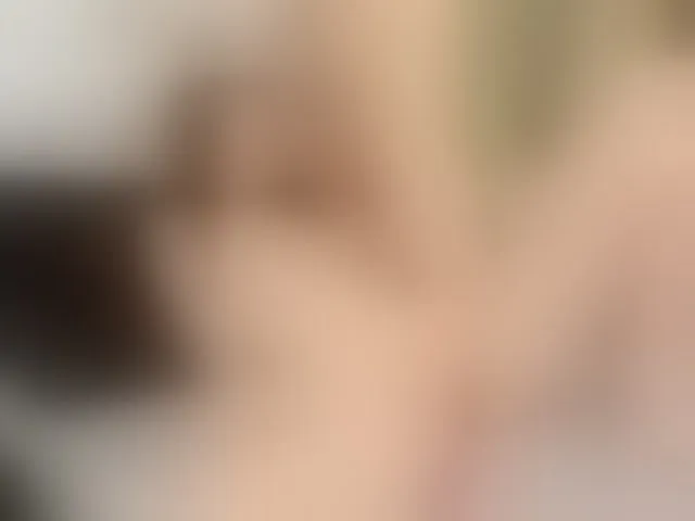 Live sex webcam photo for Logan-emma #292512246
