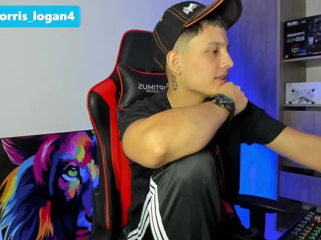 Live sex webcam photo for Logan-morris #276951174