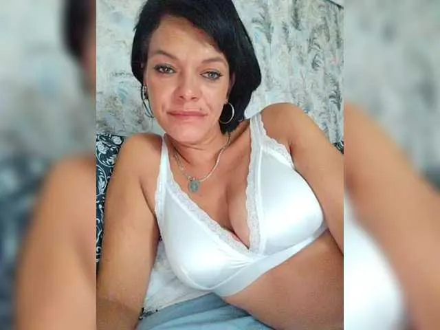 Live sex webcam photo for Lois-Lorrie #291871027