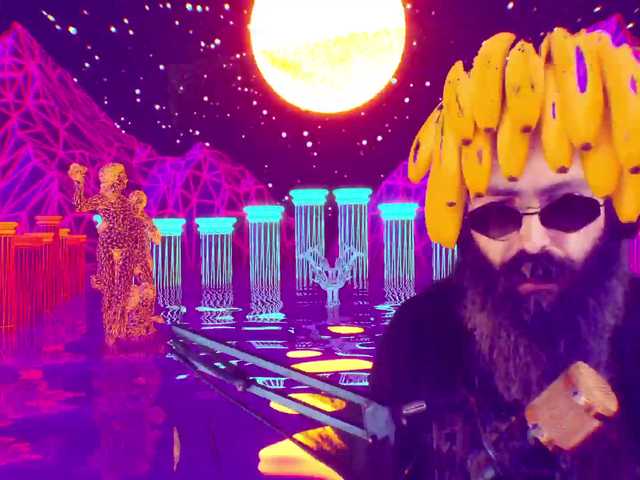 Live sex webcam photo for LoisDevFazouro #275504320