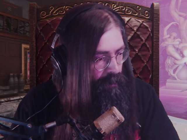 Live sex webcam photo for LoisDevFazouro #275616930