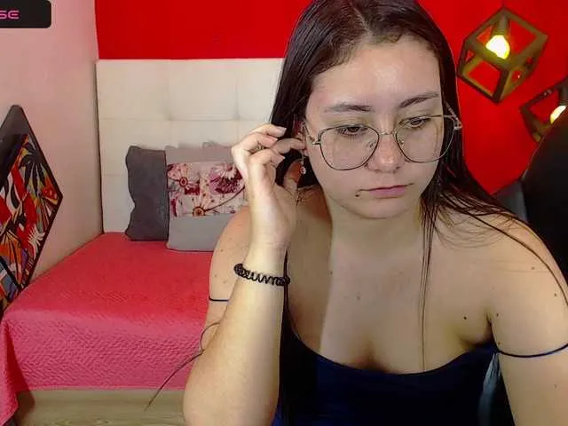 Live sex webcam photo for Lola-Evvans #276697128