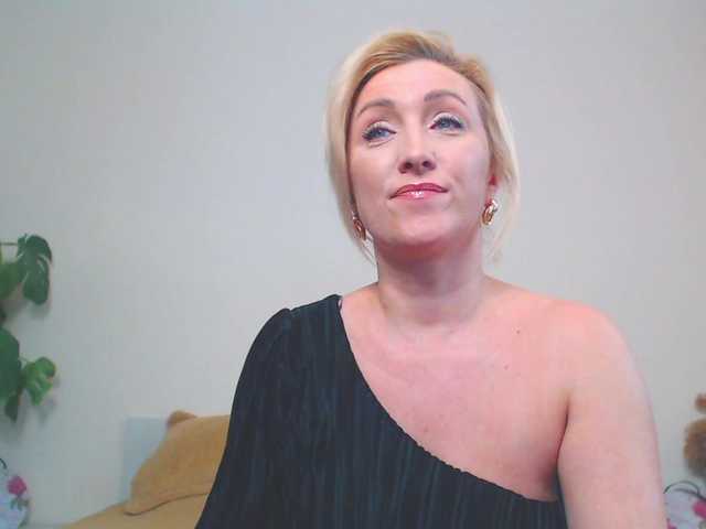 Live sex webcam photo for Lola-Nelson #277783651