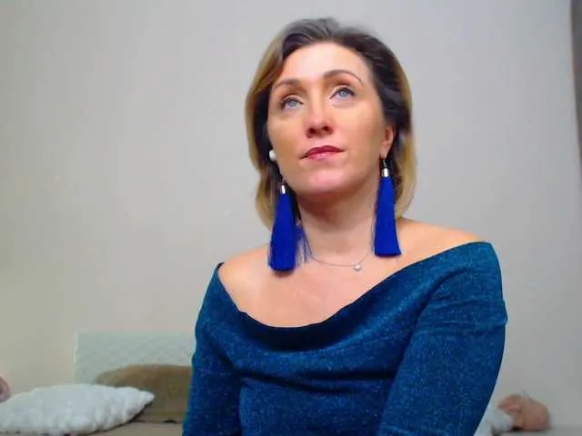 Live sex webcam photo for Lola-Nelson #290855704