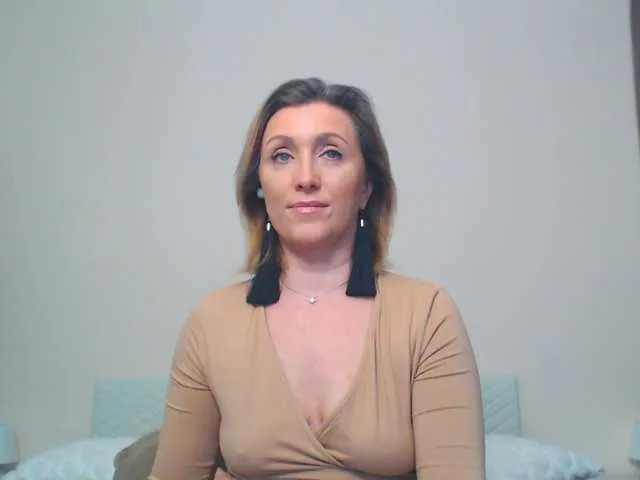 Live sex webcam photo for Lola-Nelson #290914700