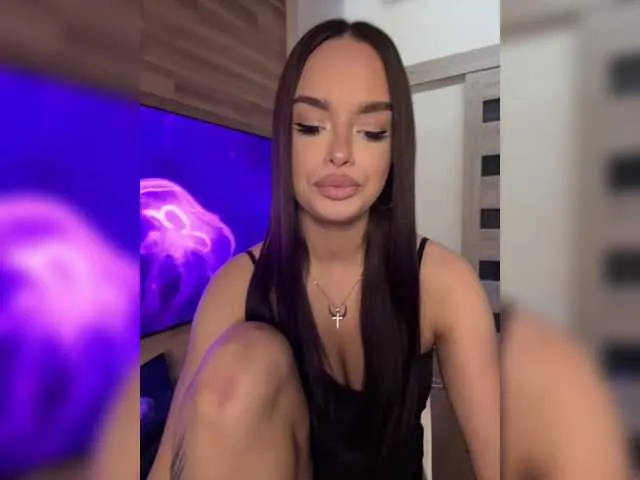 Live sex webcam photo for Lola-li #292249827