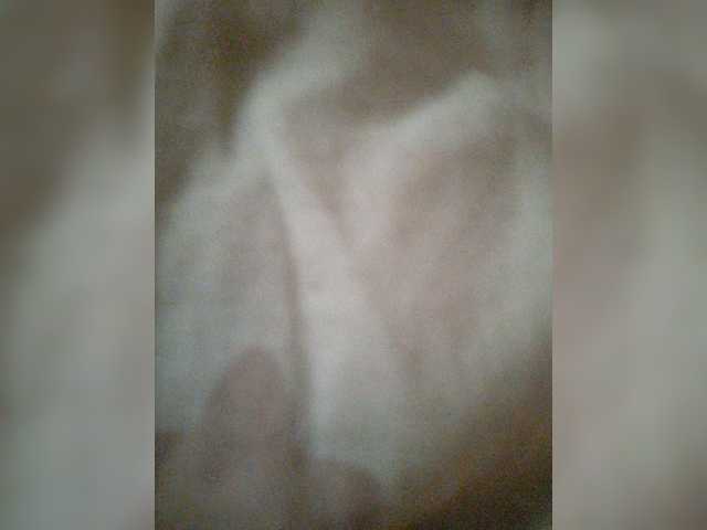 Live sex webcam photo for Lola094 #272893323