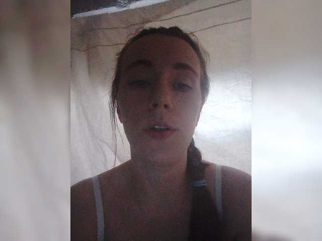 Live sex webcam photo for Lola094 #273063360