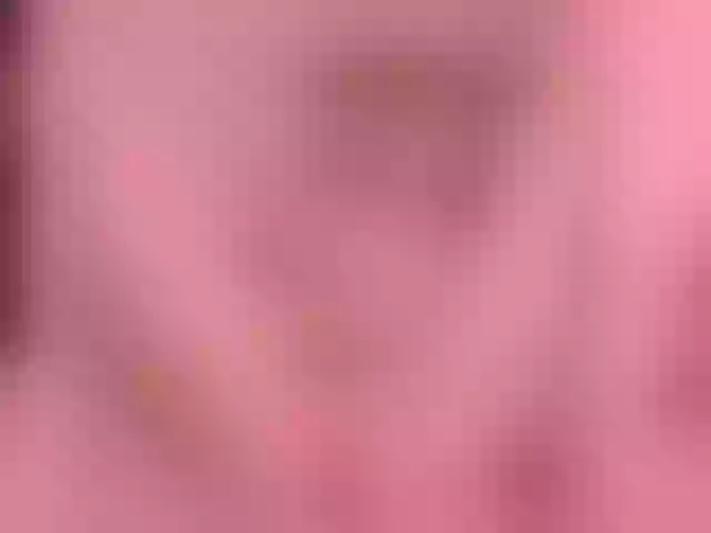 Live sex webcam photo for Lola1-1 #290540617