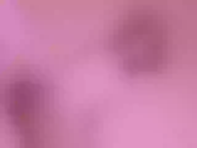 Live sex webcam photo for Lola1-1 #290640879