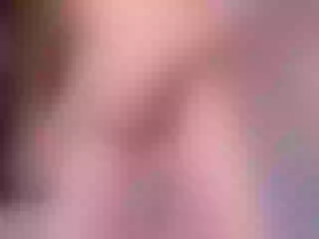 Live sex webcam photo for Lola1-1 #291265724