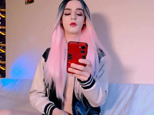 Live sex webcam photo for Lola1-1 #291283746