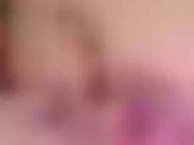 Live sex webcam photo for Lola1-1 #291330540