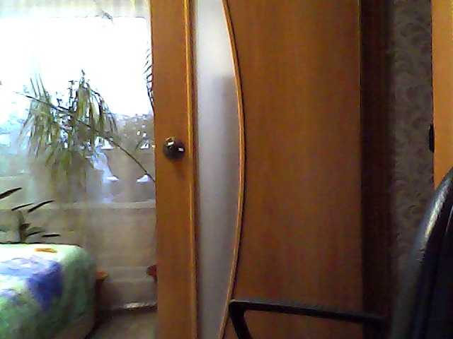 Live sex webcam photo for Lola18111 #273127253