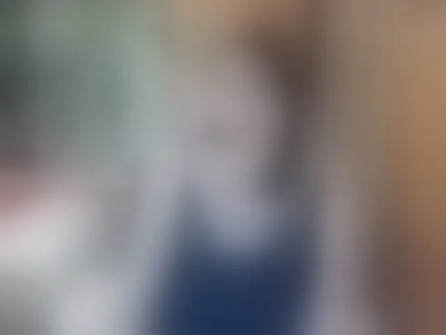 Live sex webcam photo for Lola18111 #292501218