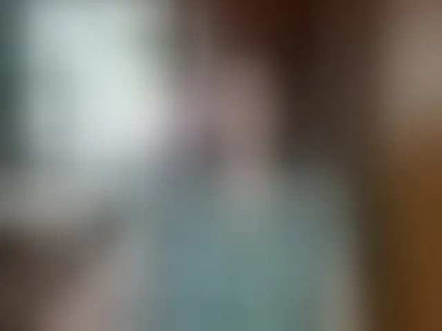 Live sex webcam photo for Lola18111 #293419380