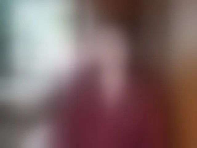 Live sex webcam photo for Lola18111 #293447012