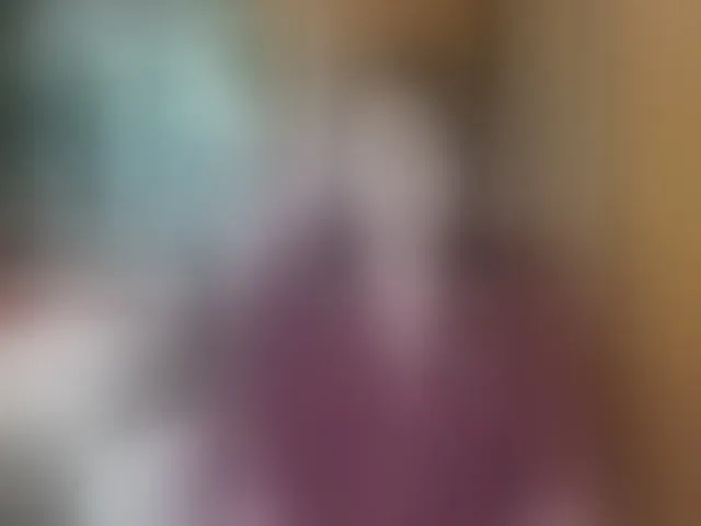 Live sex webcam photo for Lola18111 #293569885