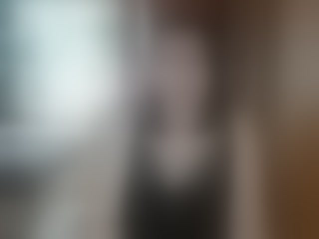 Live sex webcam photo for Lola18111 #294120002