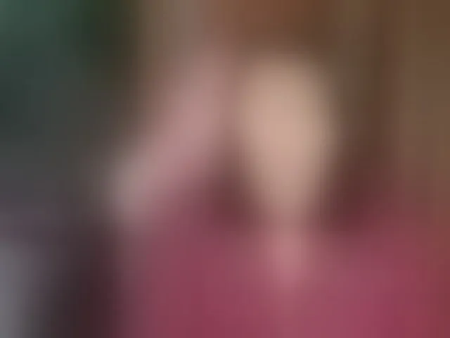 Live sex webcam photo for Lola18111 #294253630