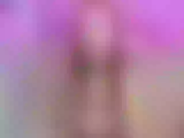 Live sex webcam photo for LolaCaramel #273225567