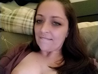 Live sex webcam photo for LolaChastain #139882862