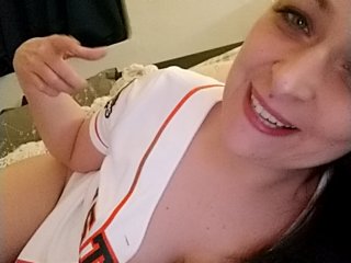 Live sex webcam photo for LolaChastain #142783745